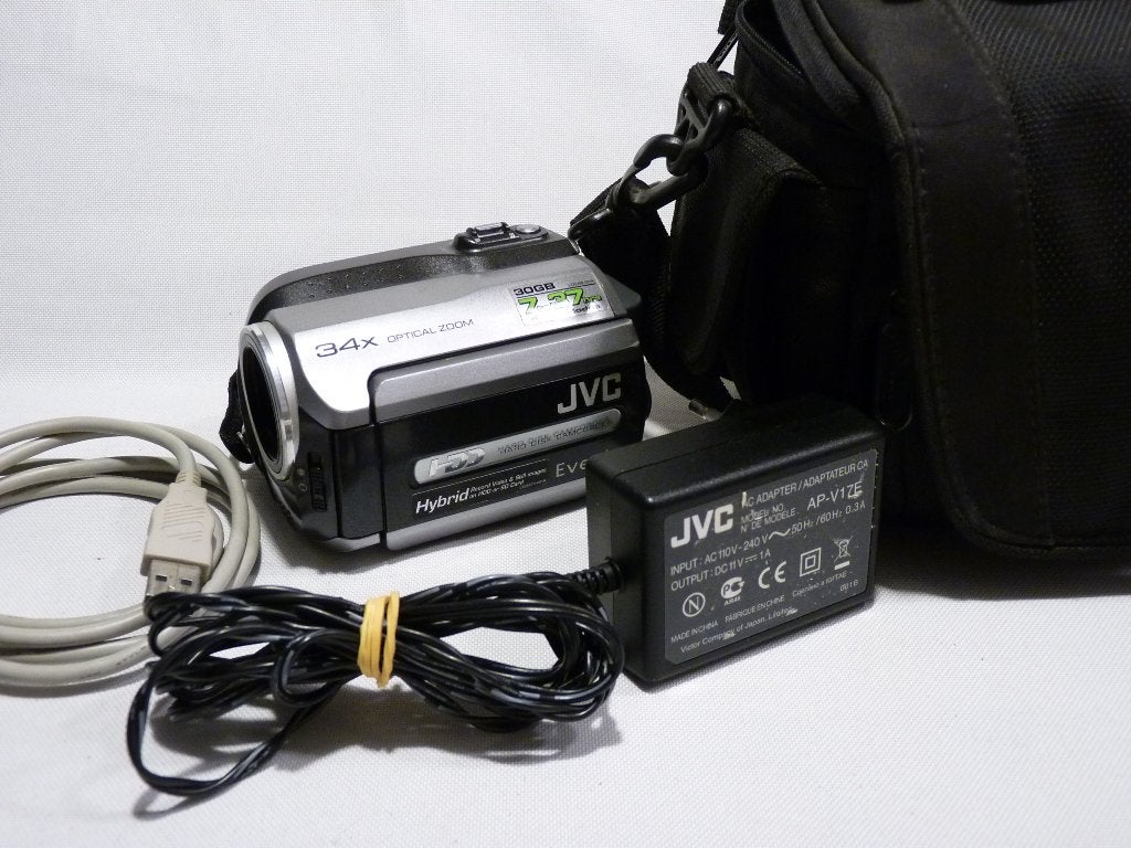 JVC Everio GZ-MG130E HDD/SD 30gb HYBRID, 34X ZOOM, TV, Hi-fi & Vidéo, Caméscopes numériques, Full HD, Disque dur, Enlèvement ou Envoi
