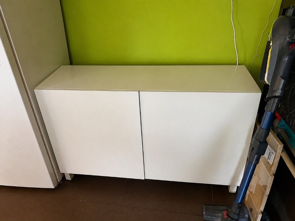 petit buffet IKEA avec table ikea (extensibl) et chaise, Enlèvement, Comme neuf