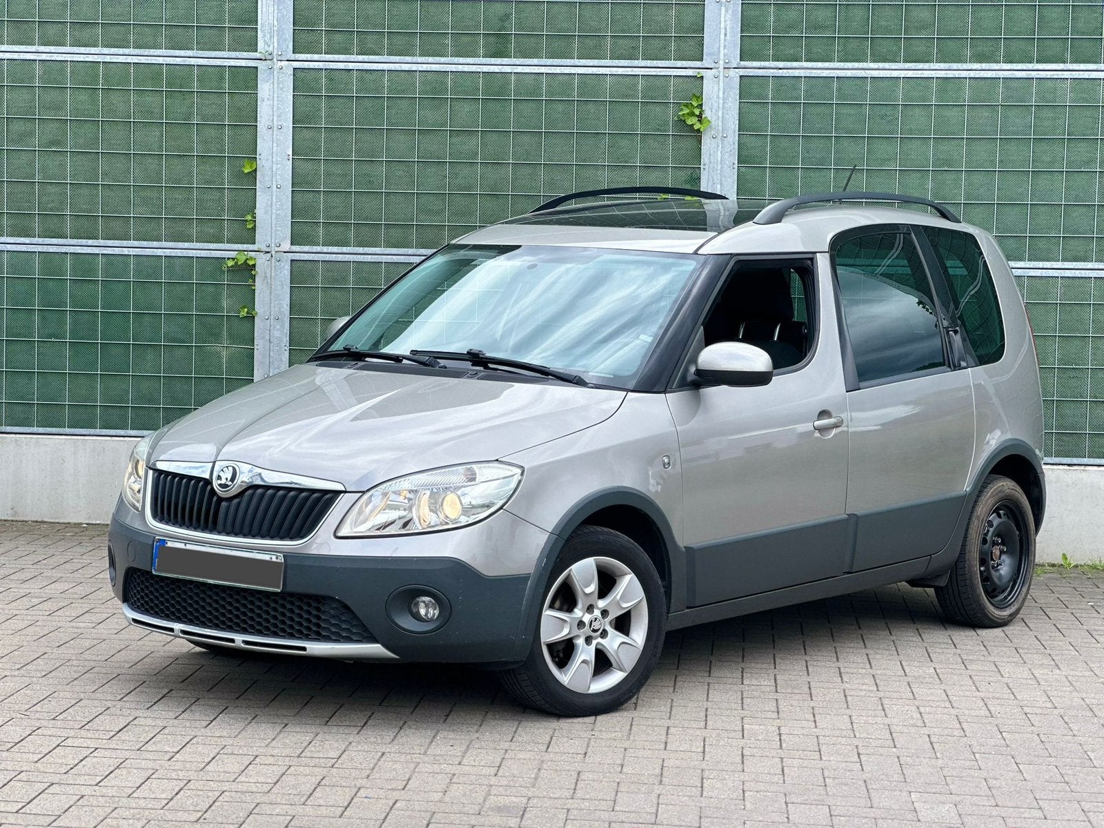 Skoda Roomster 1.2, Autos, Achat, 4 portes, Entreprise, Boîte manuelle