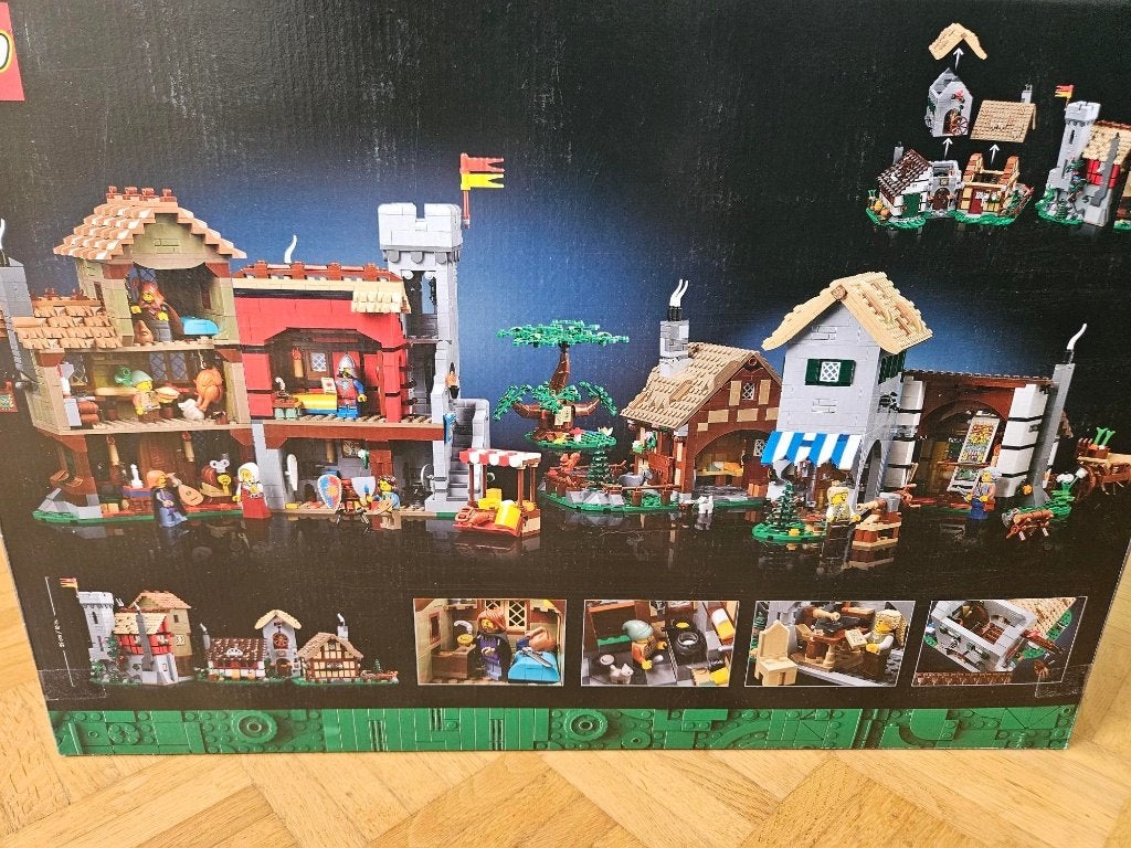 LEGO Icons Medieval Town Square / Middeleeuws Stadsplein, Ophalen, Nieuw, Diorama