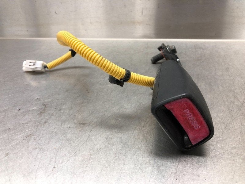 BOUCLE DE CEINTURE DE SECURITE AVANT DROIT Hyundai, Utilisé, Hyundai