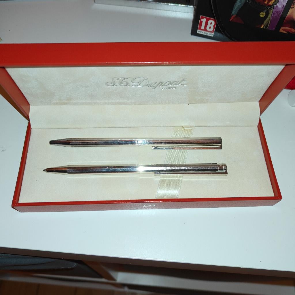 Stylo bille Dupont, Collections, Stylos, Autres marques, Avec boîte, Stylo à bille, Enlèvement