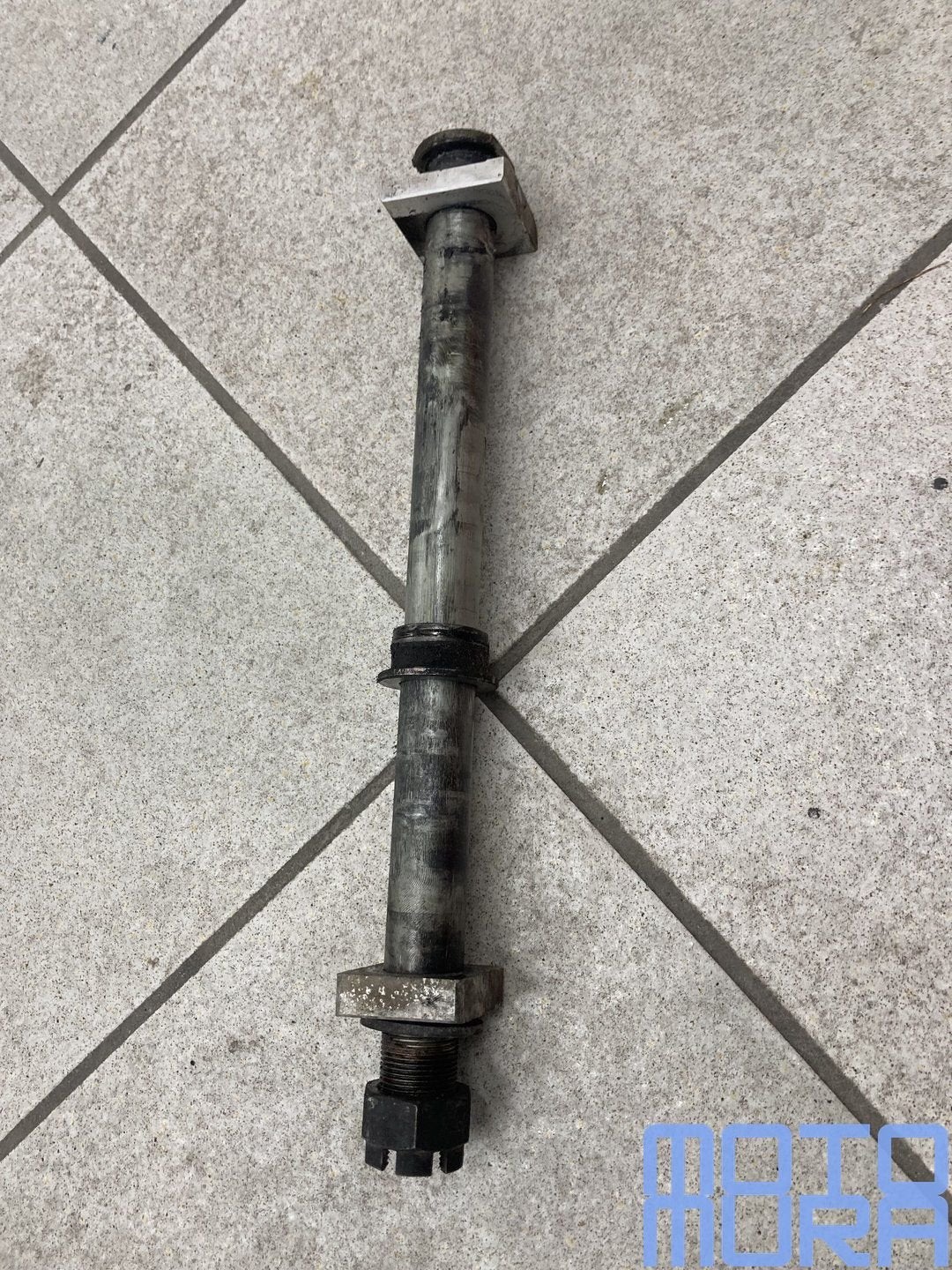 Achteras Kawasaki ZX6R 2005 2006 636cc achterwielas achter a, Gebruikt, -, -, Ophalen of Verzenden
