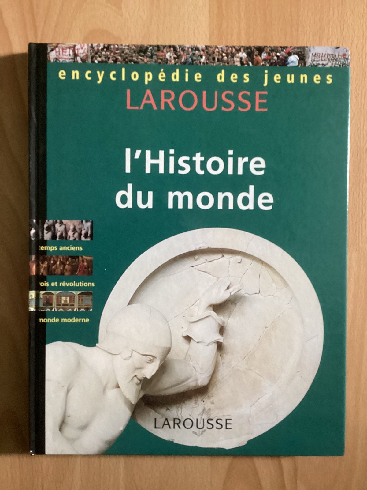 Livre l'histoire du monde Larousse, Enlèvement ou Envoi