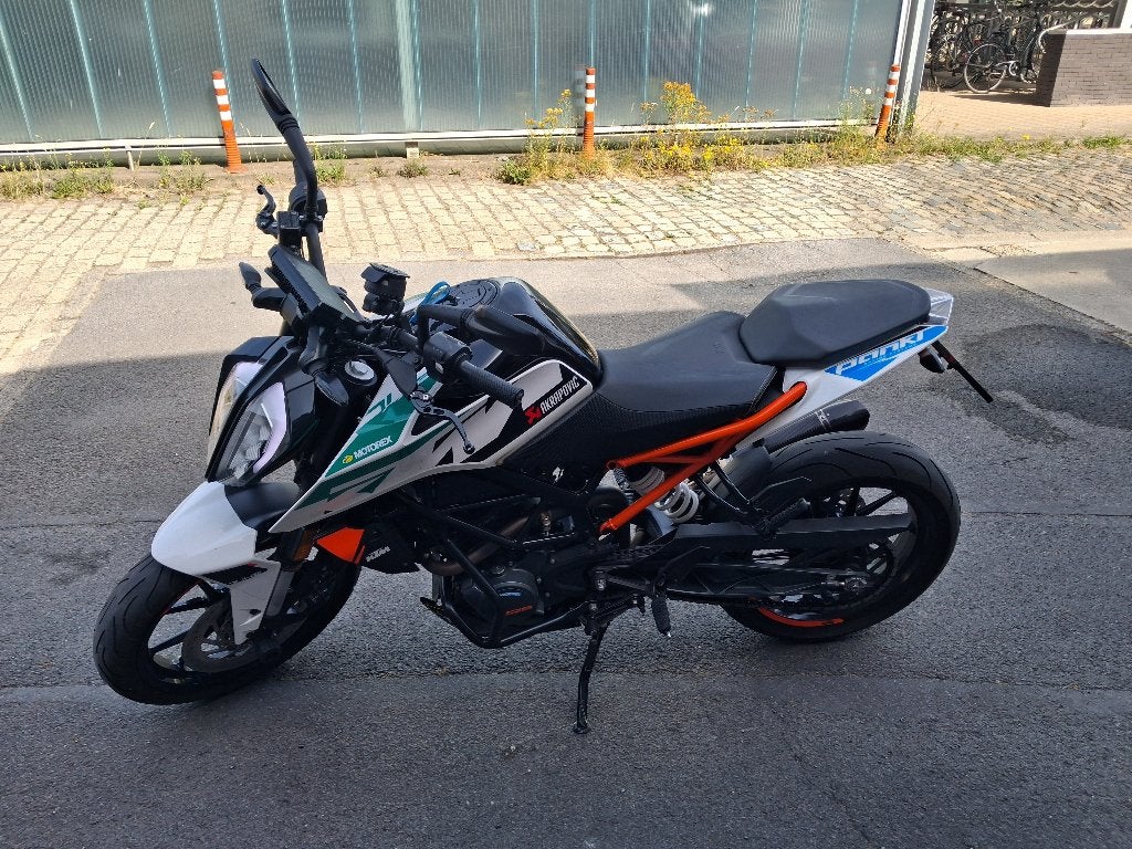 KTM DUKE 125 CC  ( prijs bespreekbaar ) of plaats een bod, Motoren, Motoren | KTM, Gebruikt, Particulier, 125 cc, 11 kW of minder