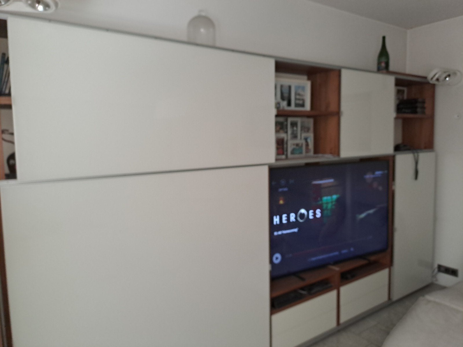 Modulaire wandkast hulstra, Ophalen, Gebruikt, Met deur(en), 300 cm of meer