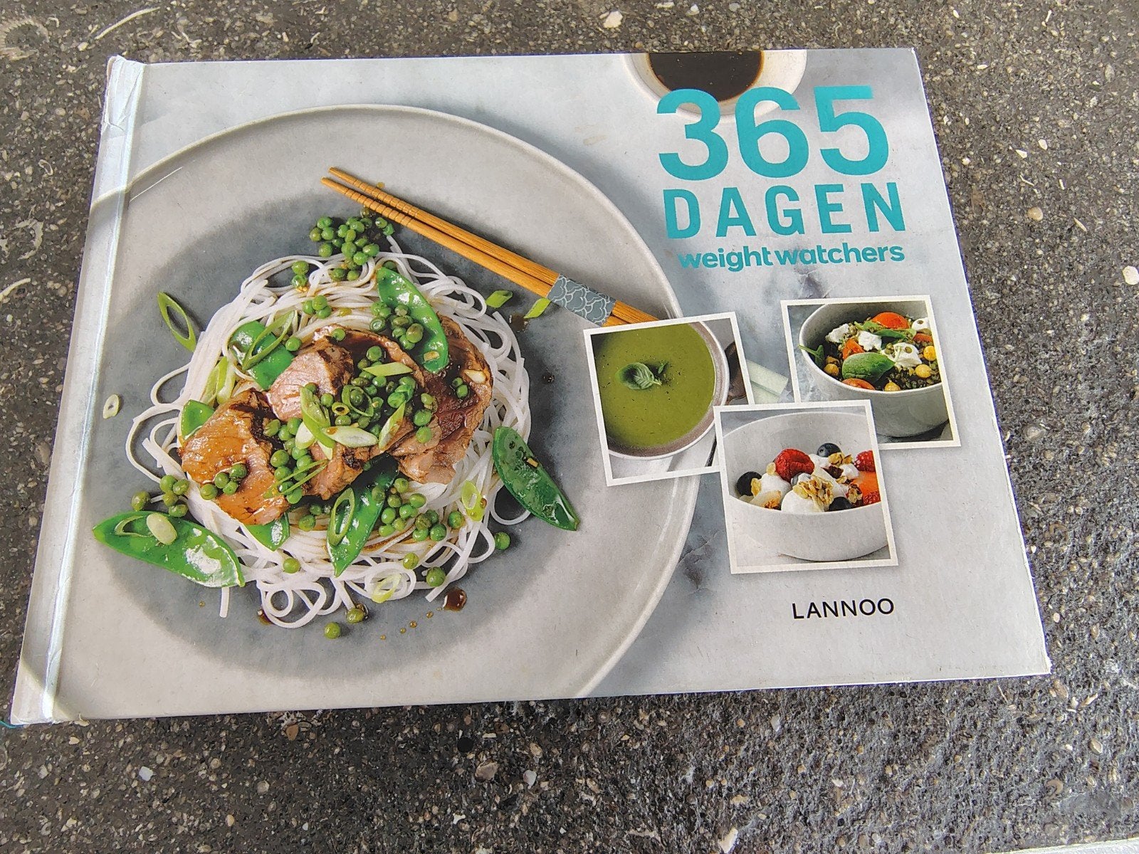 Kookboek Weight Watchers 365 dagen, Boeken, Ophalen of Verzenden
