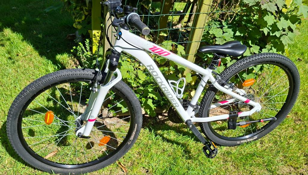 vtt velo femme rockrider comme NEUF, Enlèvement