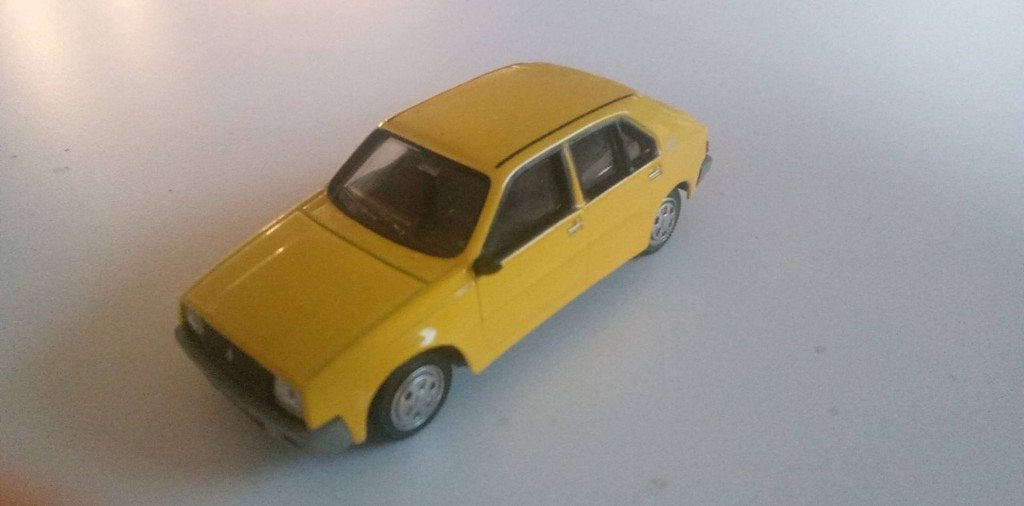 RENAULT 14 (1/43) – La vraie "Poire" de collection !, Enlèvement ou Envoi, Utilisé, Voiture, Norev