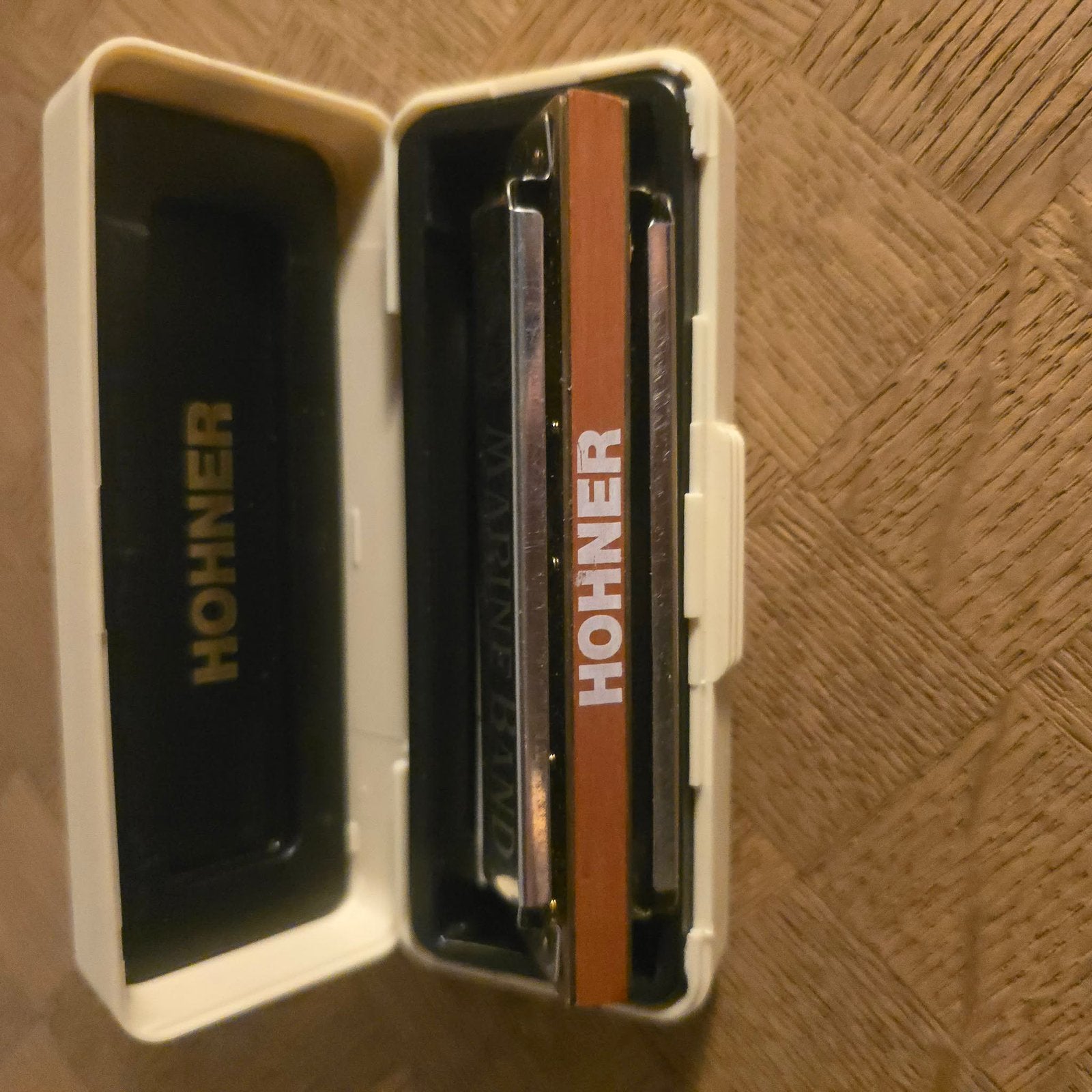Harmonica B HOHNER, Musique & Instruments, Instruments à vent | Harmonica, Enlèvement ou Envoi