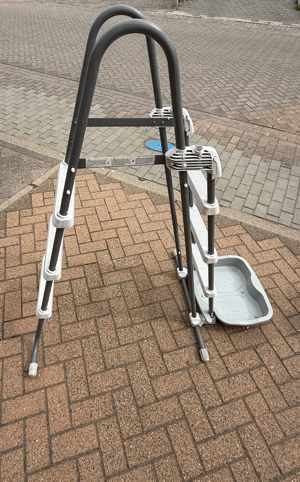 Intex zwembadladder 3 treden met voetbad, Tuin en Terras, Zwembad-toebehoren, Ophalen, Zo goed als nieuw