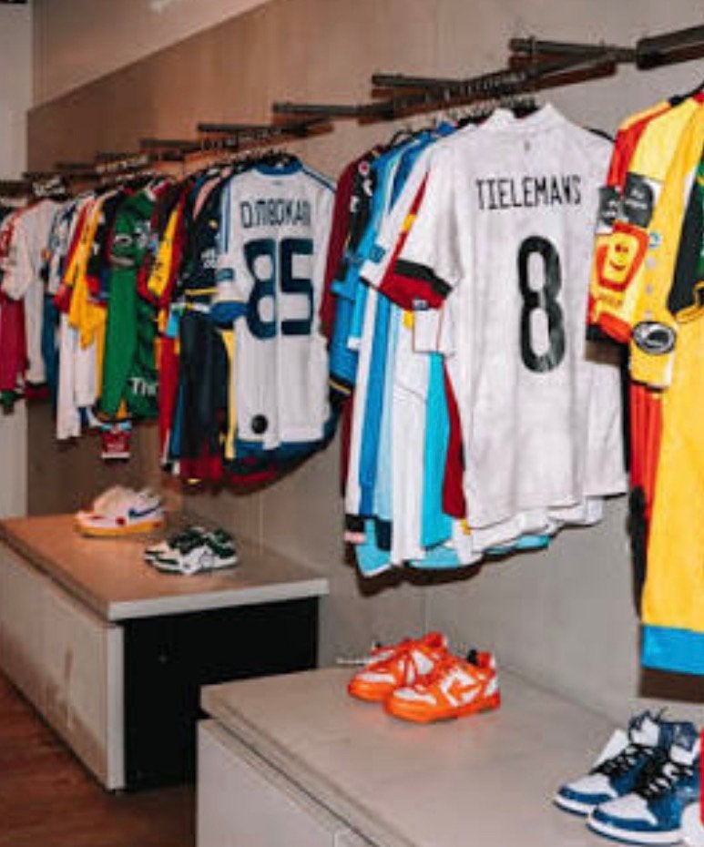 Bulk mystery voetbalshirts - zonder naam of nummer, Ophalen of Verzenden, Zo goed als nieuw