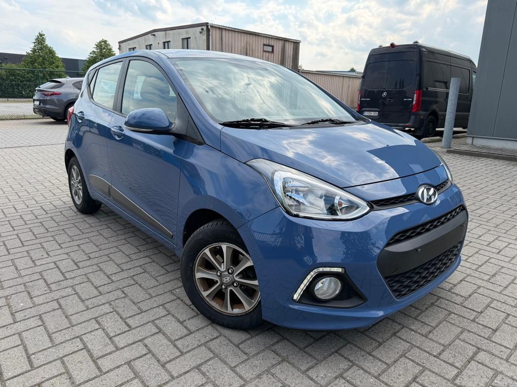 Hyundai I10 benzine Automaat, Auto's, Hyundai, Automaat, Euro 6, Blauw, Bedrijf