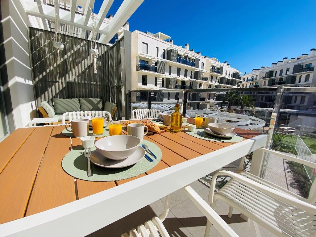Modern appartement Dénia – Zwembaden, Terras  & Toplocatie, Vakantie, Vakantiehuizen | Spanje, 2 slaapkamers, Costa Blanca, Appartement
