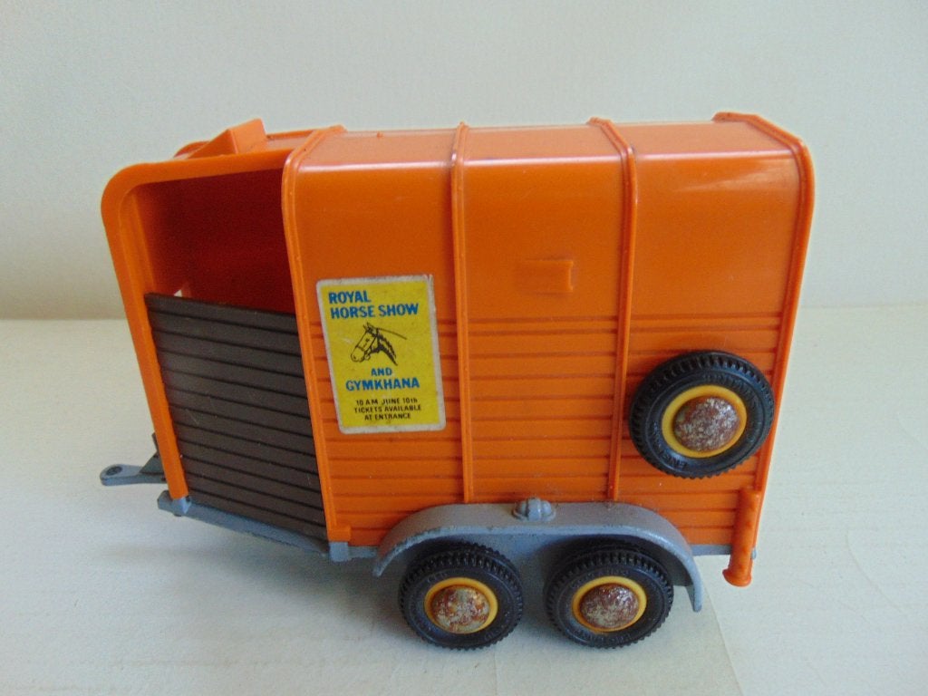 Remorque Britain's Horse Box des années 70, Enlèvement ou Envoi, Comme neuf, Autres types, Britains