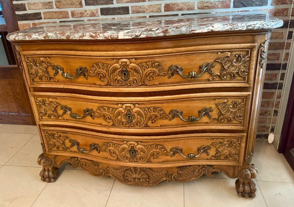 Antieke commode, Enlèvement