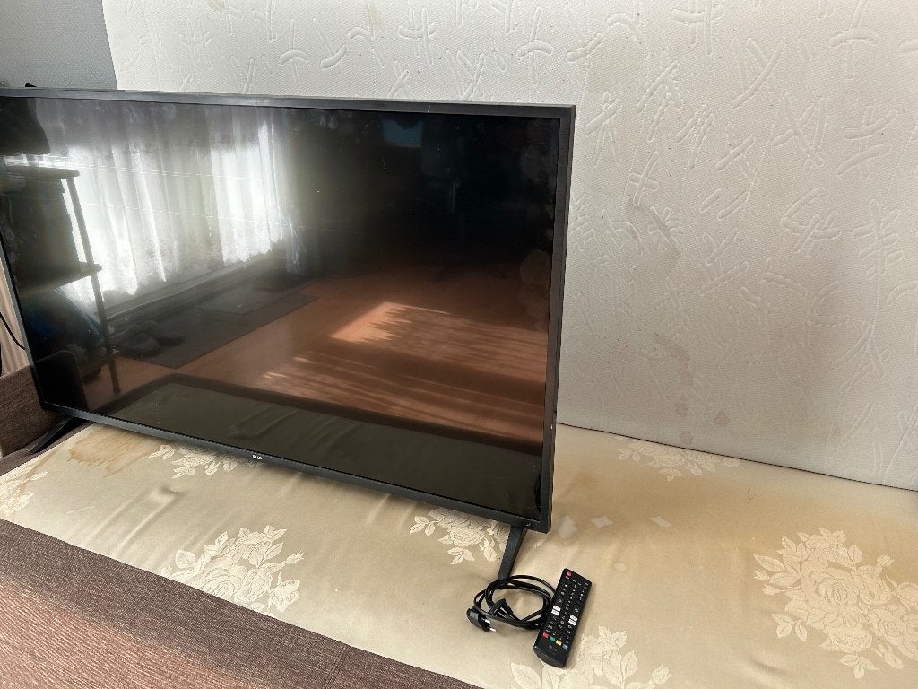 À vendre télé LG écran cassé, Enlèvement, Ne fonctionne pas, Samsung, Smart TV