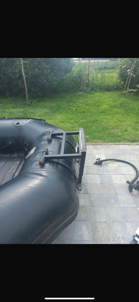 Bateau pneumatique Zodiac 4,70 m – Modèle 10H BEL – Bon état, Watersport en Boten, Ophalen, Zo goed als nieuw, Zodiac