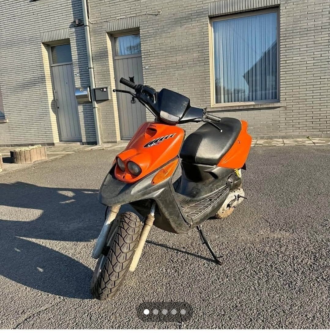 MBK Rocket A-klasse 50cc – met nieuwe zwarte kappen, Fietsen en Brommers, Ophalen of Verzenden, Gebruikt, Overige typen, Mbk