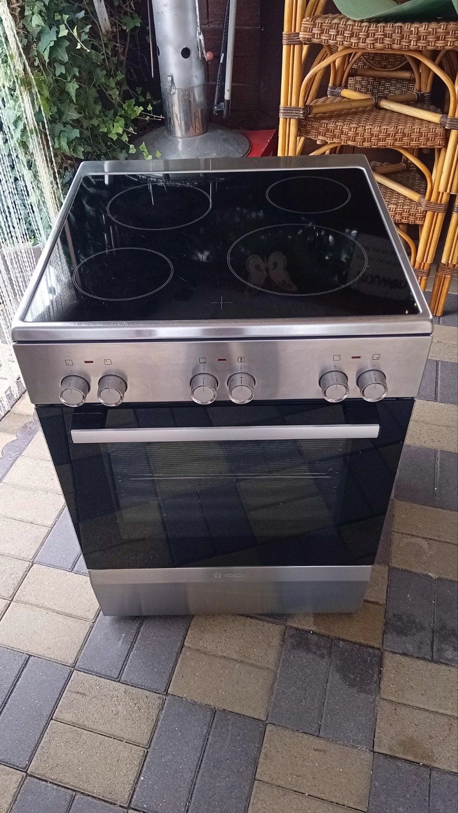 Cuisinière électrique Bosch — plaque vitrocéramique + four, Electroménager, Classe énergétique A ou plus économe, Enlèvement ou Envoi