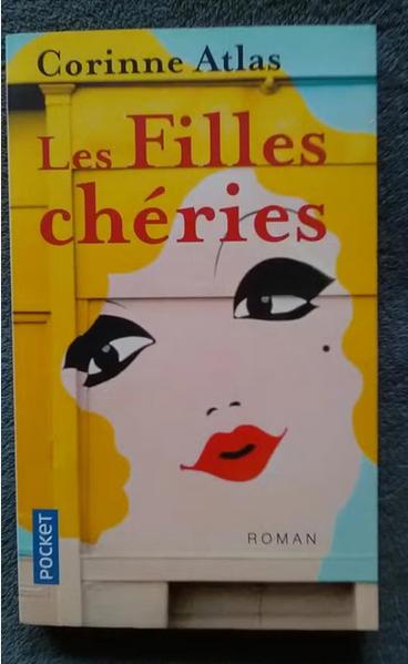 „Les Filles Chéries” Corinne Atlas (2015) Negen, Boeken, Europa overig, Corinne Atlas, Nieuw, Ophalen of Verzenden