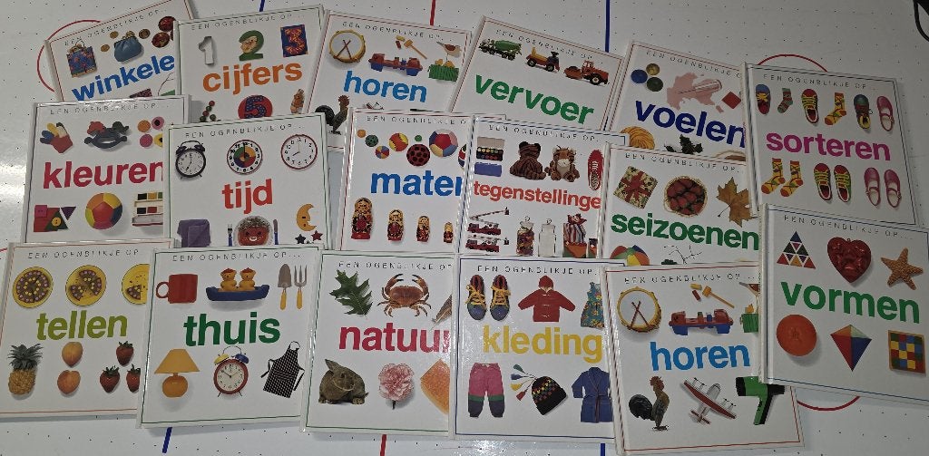 boeken - 'een ogenblikje op...', Boeken, Ophalen, Zo goed als nieuw