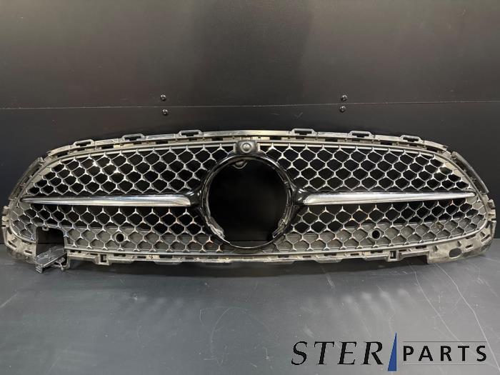 Grille van een Mercedes C-Klasse, Auto-onderdelen, Carrosserie, Mercedes-Benz, Gebruikt, 3 maanden garantie, Ophalen of Verzenden