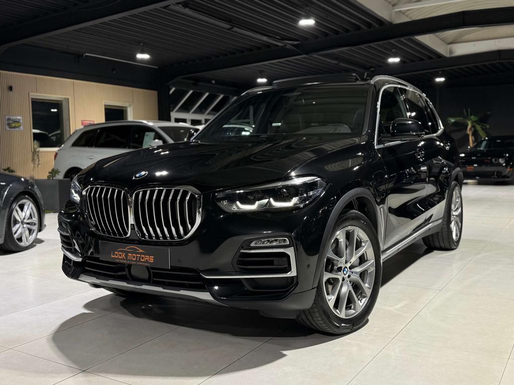 BMW X5 3.0AS xDrive45e 286cv X line PHEV INDIVIDUAL SUSPENSI, Auto's, BMW, Automaat, https://public.car-pass.be/vhr/d0b0a68f-c122-4857-accb-c52c5df070c7