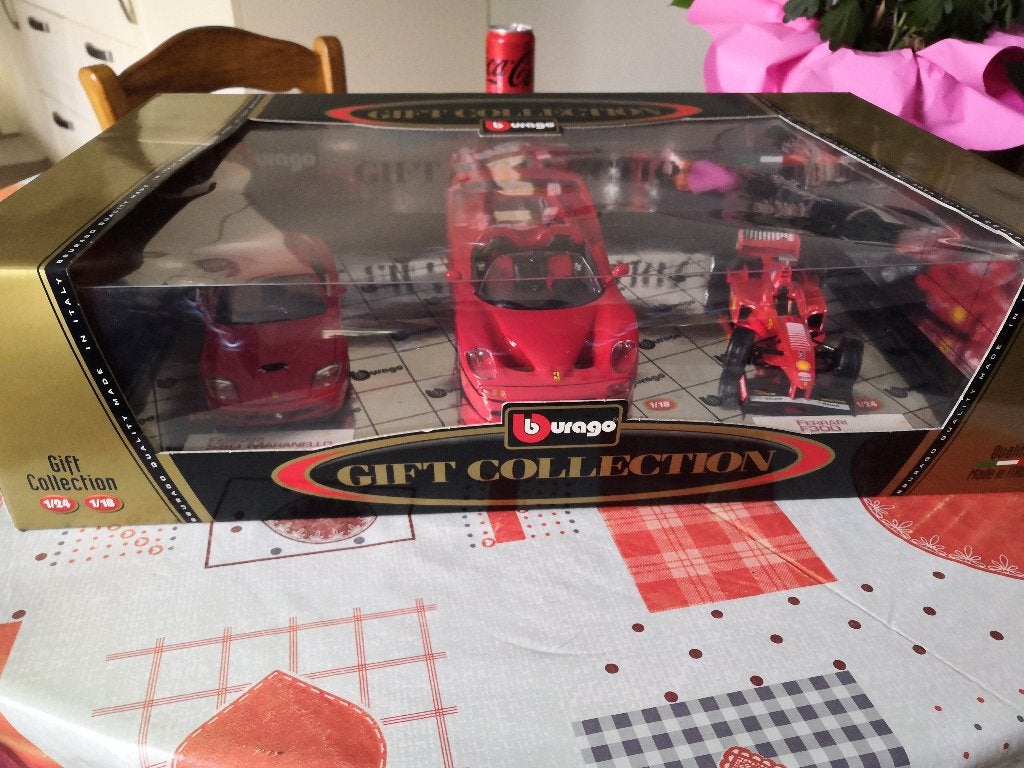 burago ferrari gift collection, Enlèvement, Comme neuf, Voiture, Burago