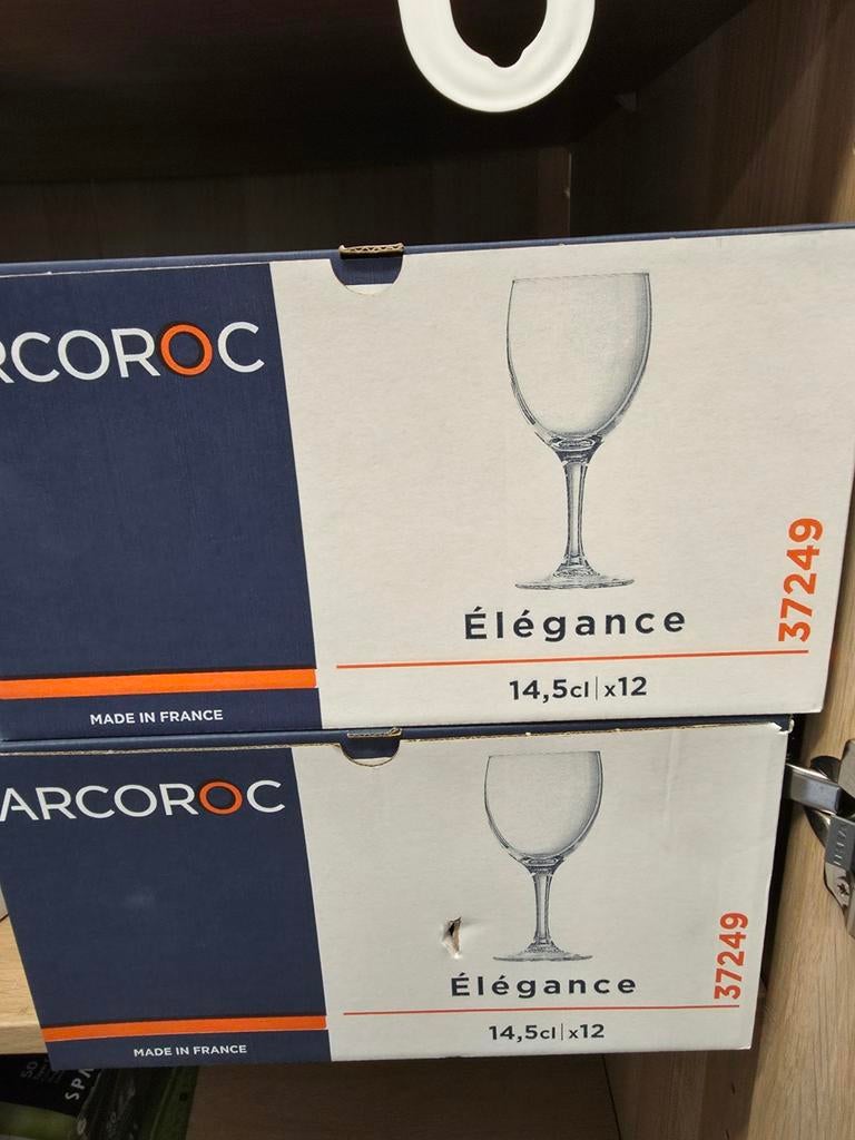 A vendre lot de 80 verres à vin Élégance 14,5 cl