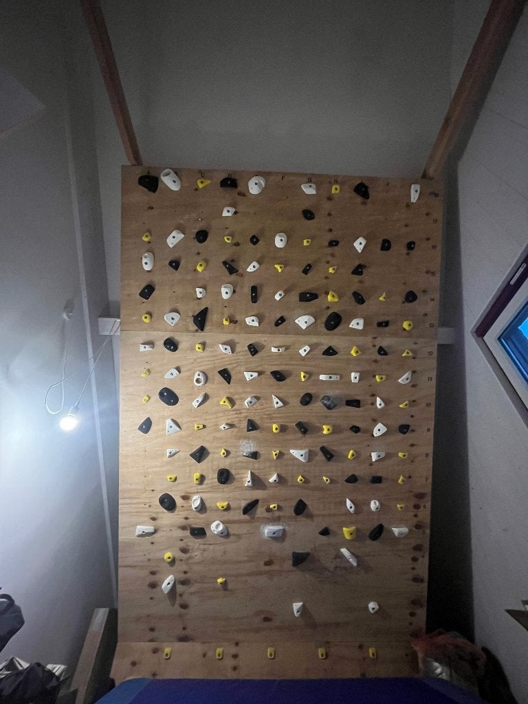 Moonboard 2016 hold set, Sport en Fitness, Klimsport, Ophalen, Zo goed als nieuw