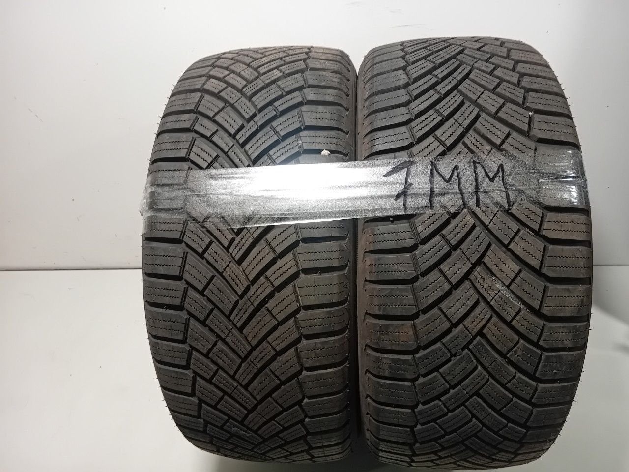 Bandenset 2 stuks 4-Seizoenen 205 45 R16, Autos : Pièces & Accessoires, Pneus & Jantes, Onderdelen@venauto.nl, Van der Ven Autorecycling B.V.