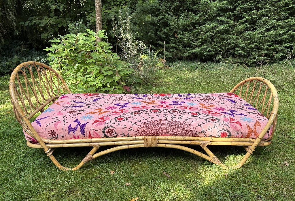 ROTAN BED, Kinderen en Baby's, Kinderkamer | Bedden, Ophalen, 85 tot 100 cm, Zo goed als nieuw, Lattenbodem