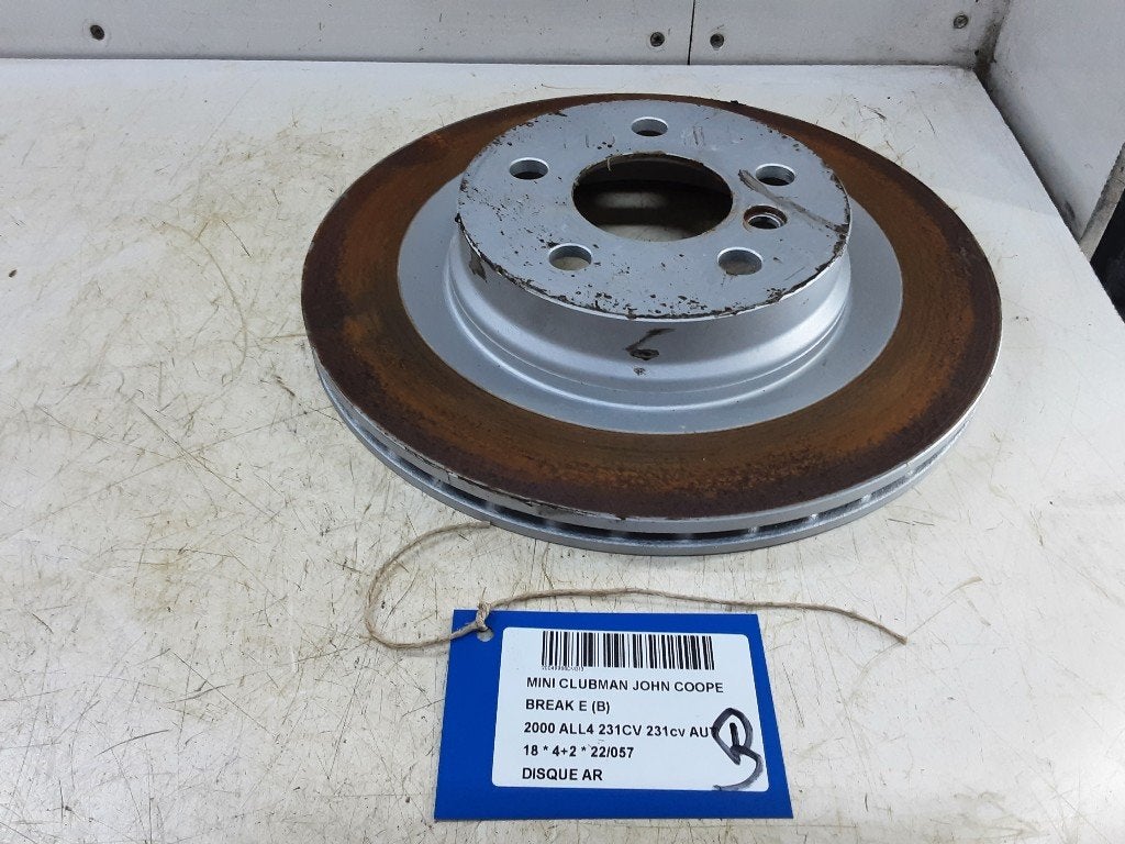 FREIN DISQUE ARRIÈRE Mini Clubman (F54) (01-2014/02-2024), Petuelring 130
80809  München, DE, Mini, Utilisé, Minikundenbetreuung@mini.de