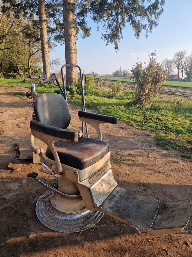 Siège de dentiste ancien, Enlèvement
