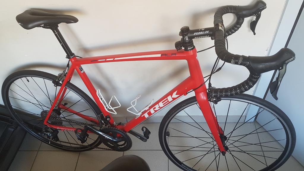 TREK EMONDA RED, 26 inch, Aluminium, Zo goed als nieuw, 57 tot 61 cm