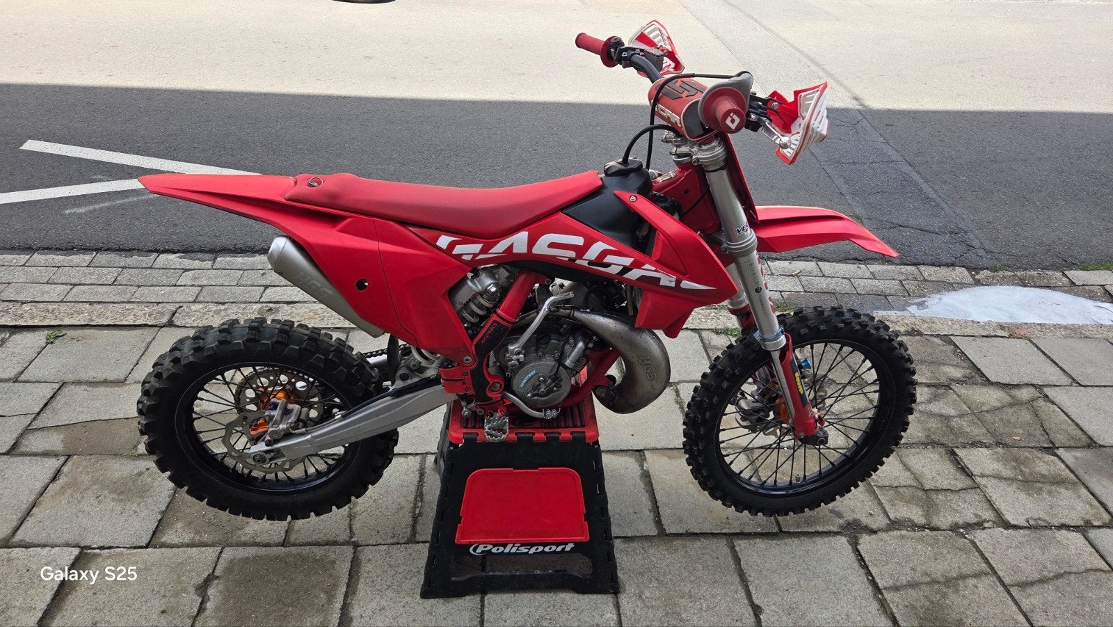 Motocross GasGas  65cc 2023 kit petites et grandes roues, Motos, Occasion, Particulier, Moto de cross, 1 cylindre