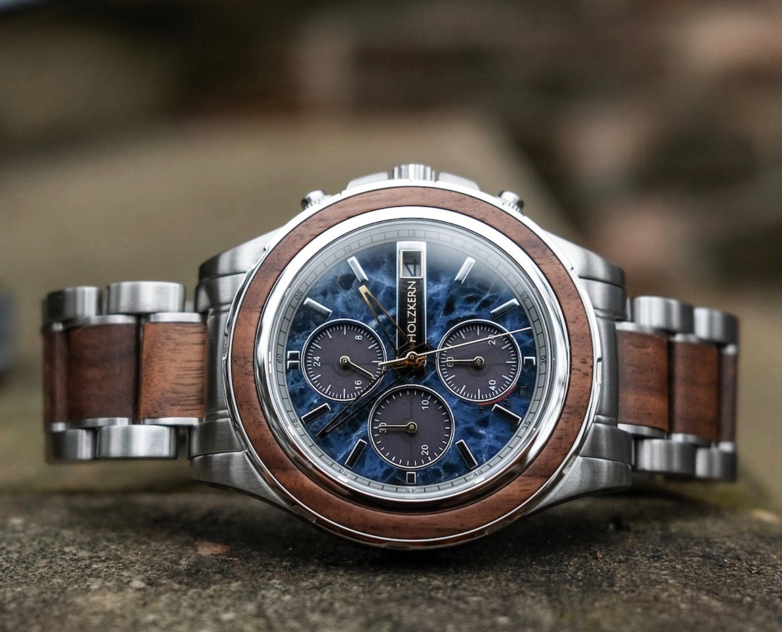 Montre solaire Holzkern Koh Mak - jamais utilisé, Handtassen en Accessoires, Horloges | Heren, Staal, Staal, Polshorloge, Ophalen of Verzenden