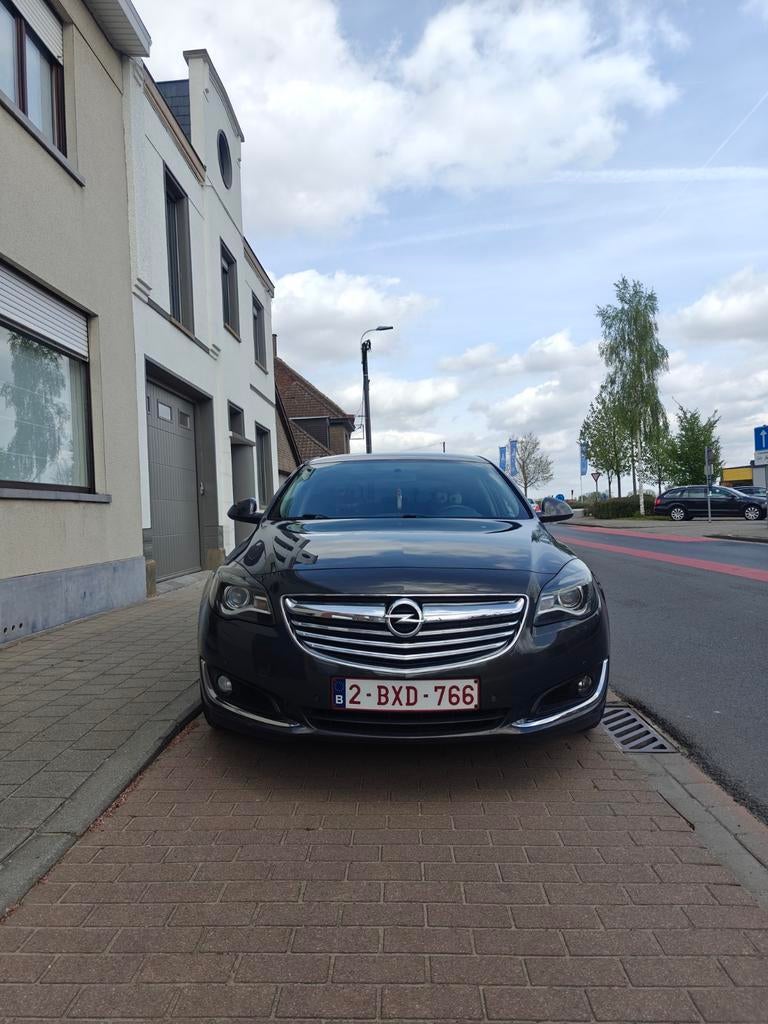 Opel Insignia 1.6 Benzine Turbo 170 Pk, Auto's, Opel, Voorwielaandrijving, Euro 5, Stof, 1600 cc