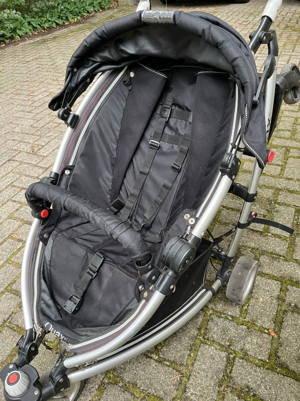 Quax kinderwagen en buggy  (2 in 1) met assecoires, Kinderen en Baby's, Ophalen, Zo goed als nieuw, Kinderwagen