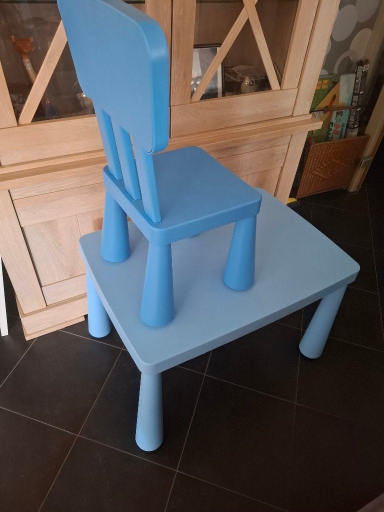 Kindertafel stoel, Kinderen en Baby's, Ophalen, Gebruikt, Tafel(s) en Stoel(en)