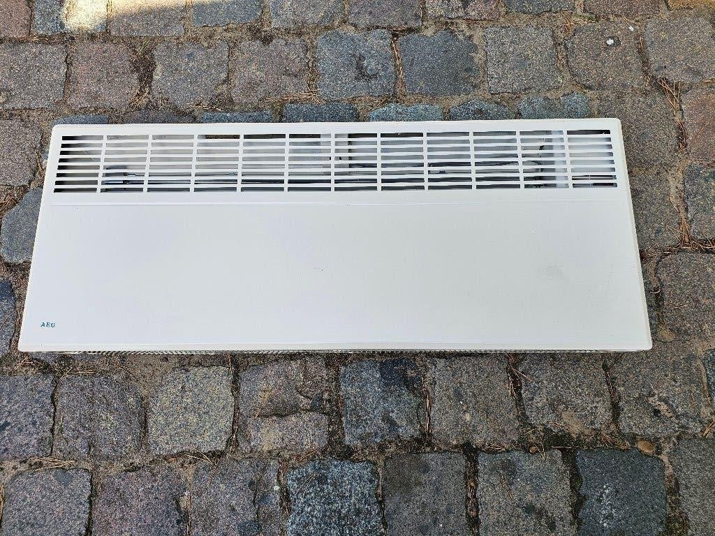 Convoyeur mural AEG WKL 2501, Enlèvement ou Envoi, Radiateur, 30 à 80 cm, 60 à 150 cm