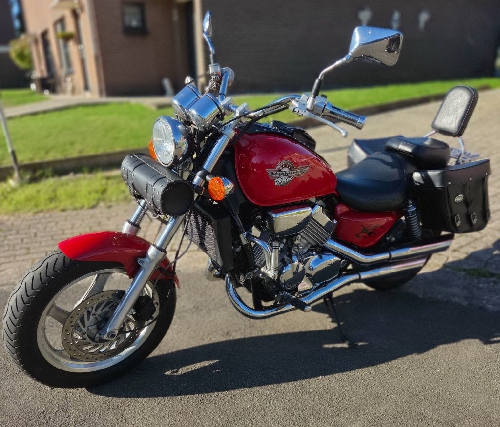 motor Honda Magna VF750c, 750 cc, Occasion, Chopper, Particulier