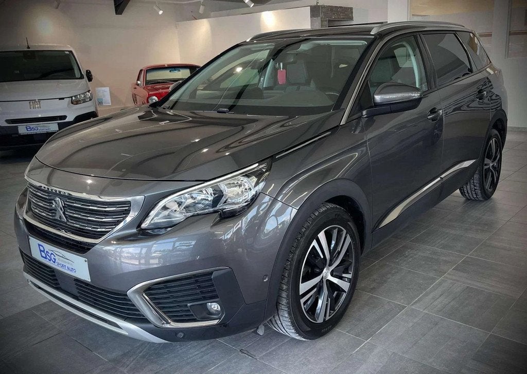 Peugeot 5008 5008 1.2 PureTech*BOITE AUTO*LED*GPS*CAMERA*EUR, Auto's, Peugeot, Automaat, Gebruikt, 1199 cc, 7 zetels