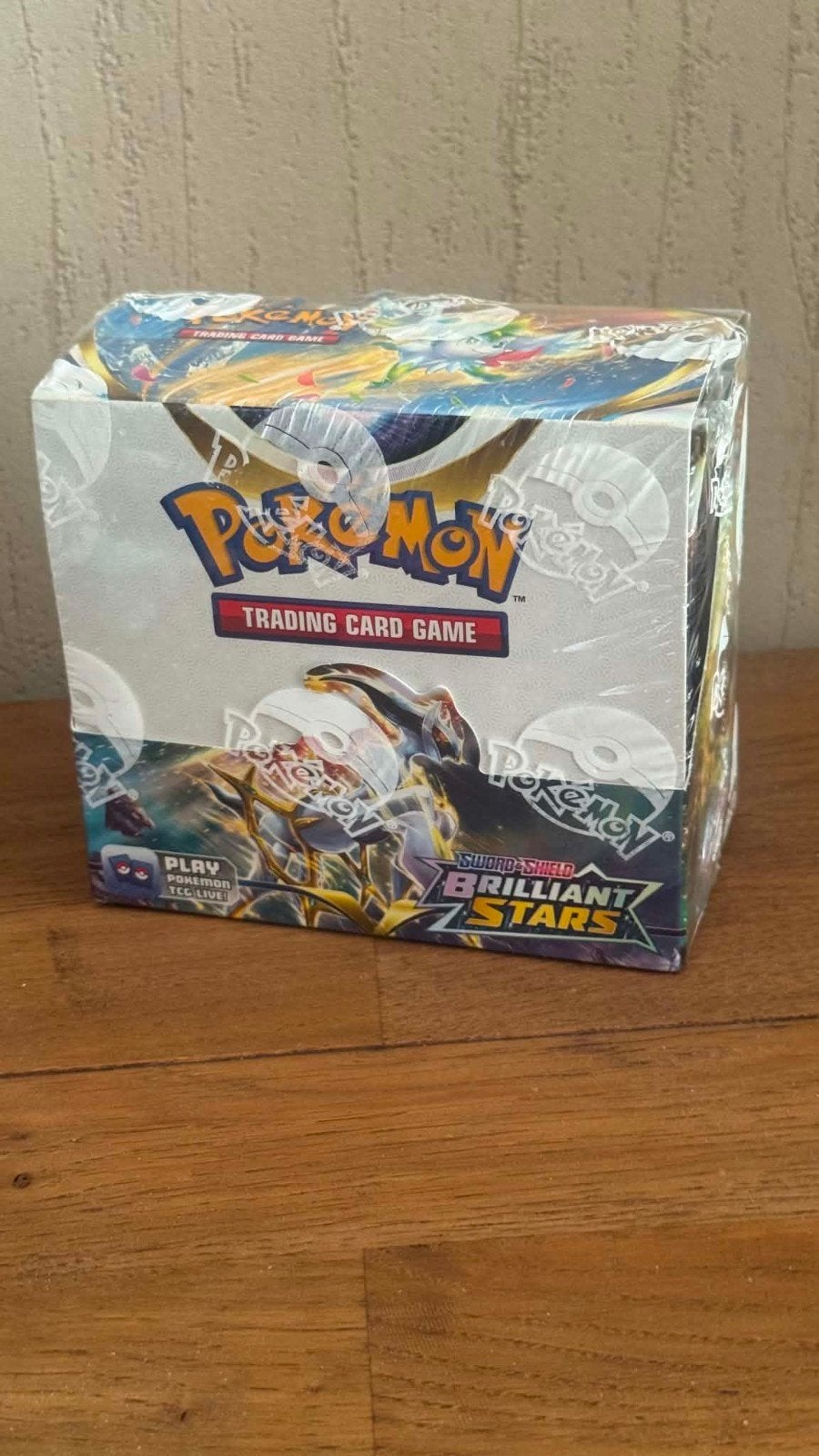 brilliant stars booster box pokemon, Hobby en Vrije tijd, Ophalen, Booster