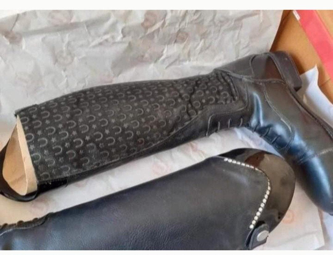 botte équitation, Enlèvement, S