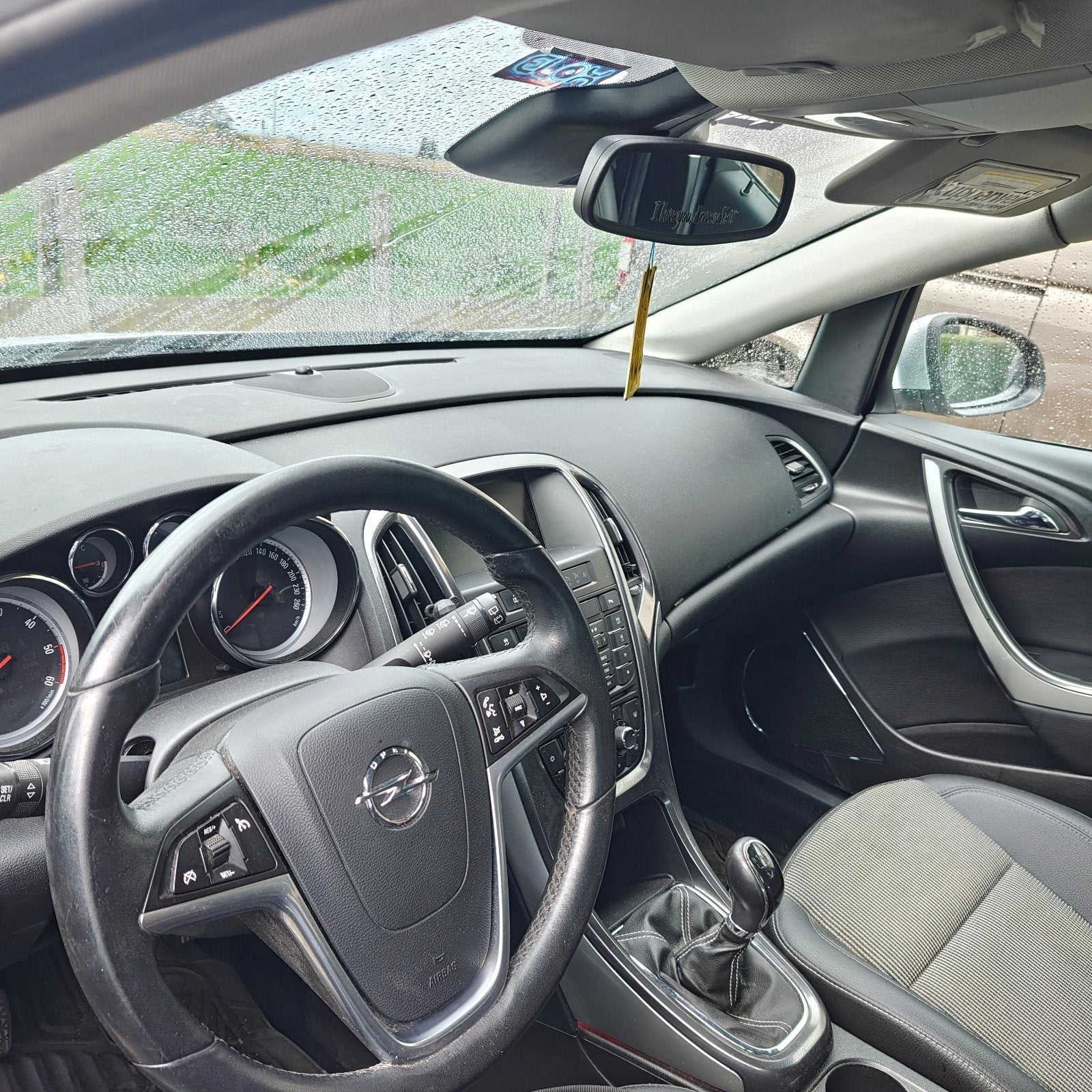 Opel Astra j 1.3 ecoflex, Euro 5, 4 cilinders, Adaptive Cruise Control, 5 deurs