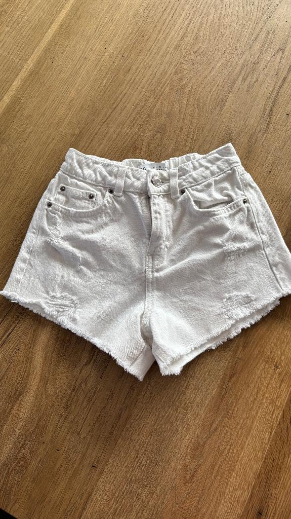 Zara 128 short, Kinderen en Baby's, Kinderkleding | Maat 128, Broek, Gebruikt, Meisje, Ophalen of Verzenden