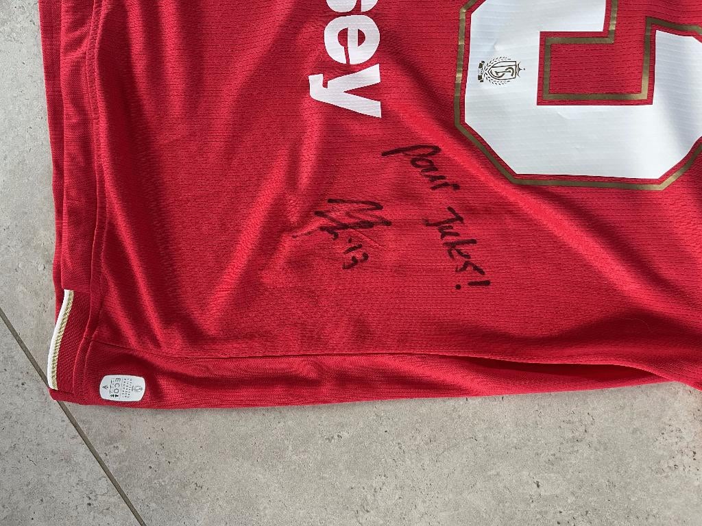 CLOTURE - Maillot officiel STANDARD DE LIEGE dédicacé, Maat S, Ophalen of Verzenden, Nieuw, Shirt