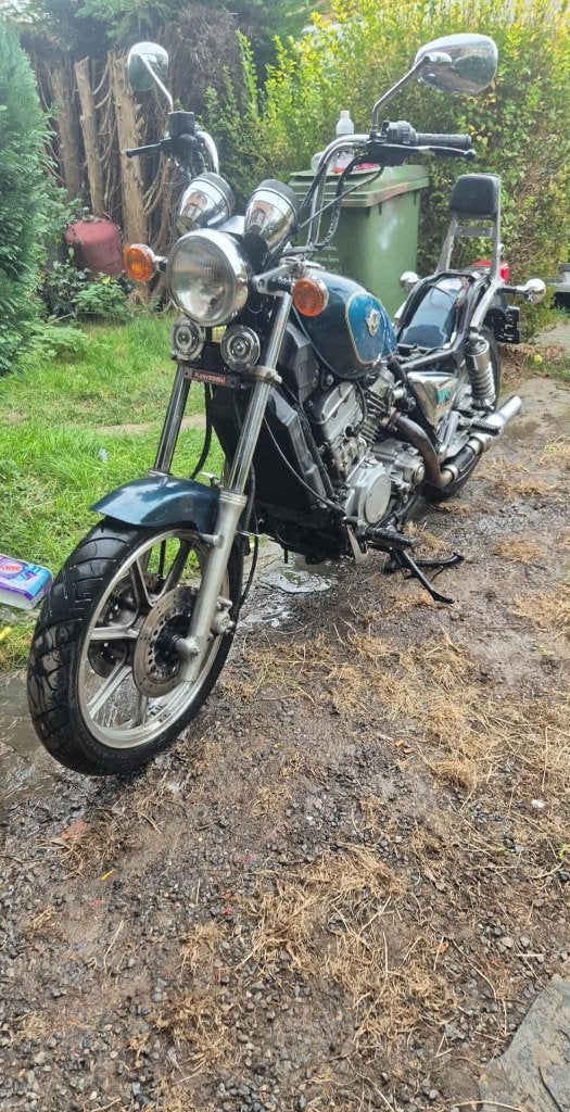 Vn 750, 750 cc, Cardan-aandrijving, 2 cilinders, Occasion